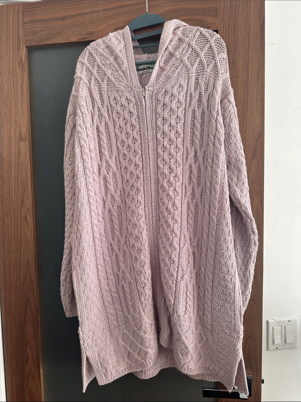 Cozy Hooded Cable-Knit Zip Cardigan in Light Mauve